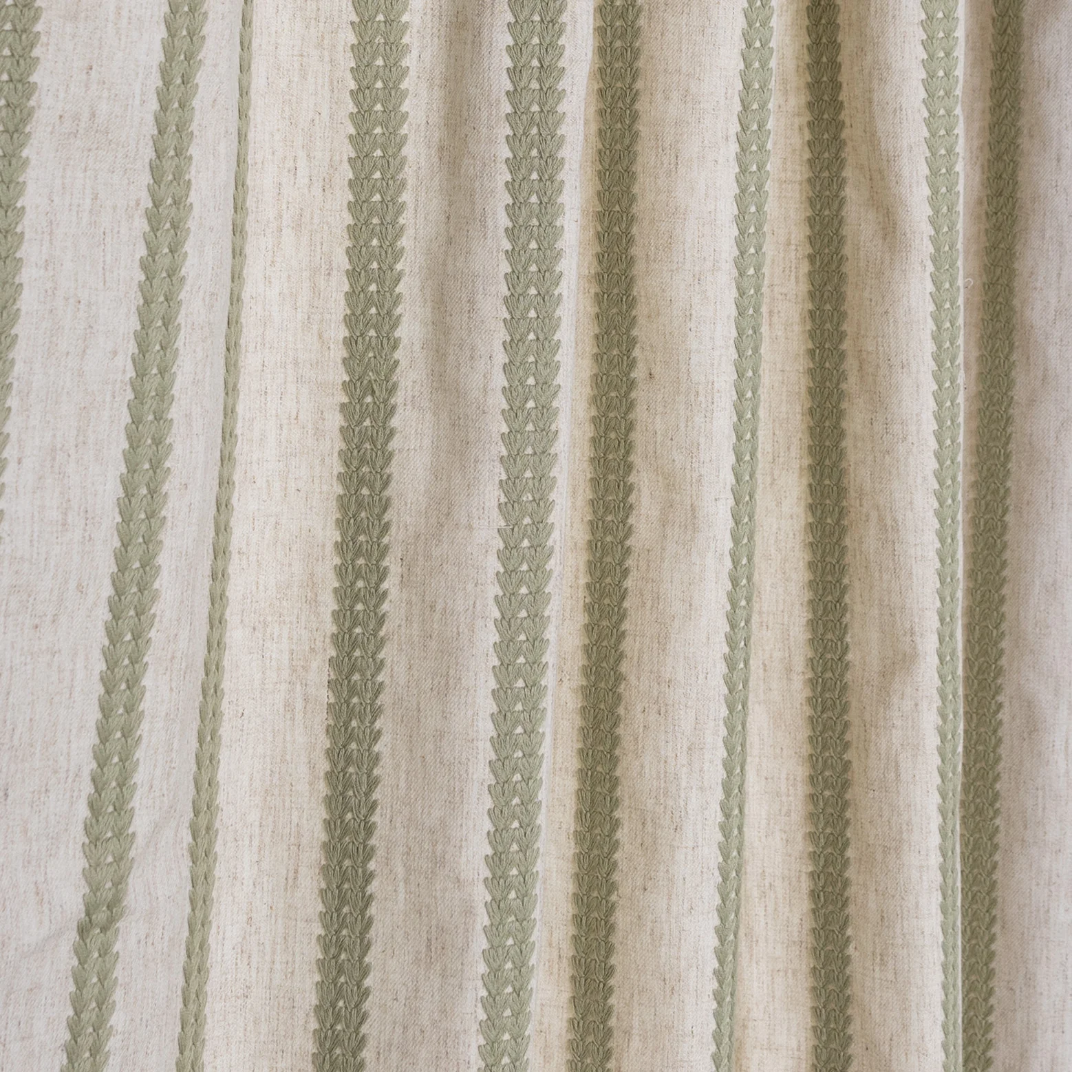 Vivienne - Image 2