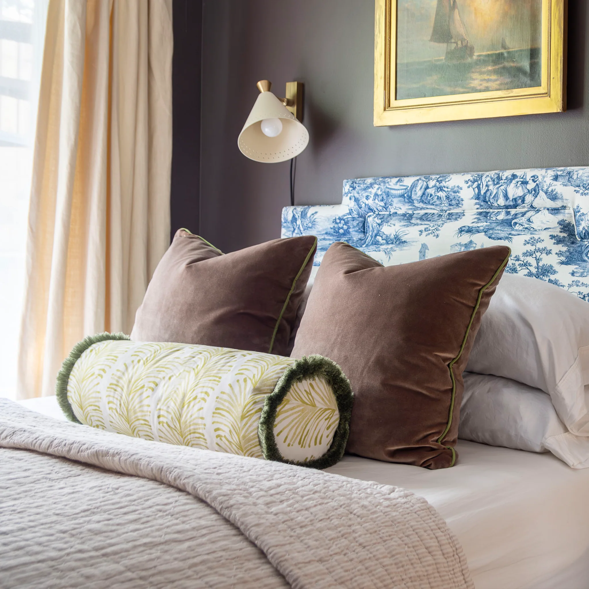 Walnut Velvet - Image 4